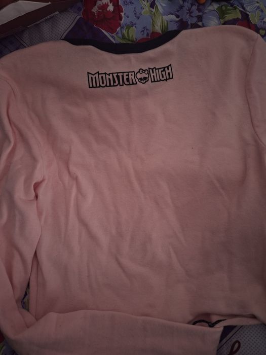 Монстр хай топ Bershka