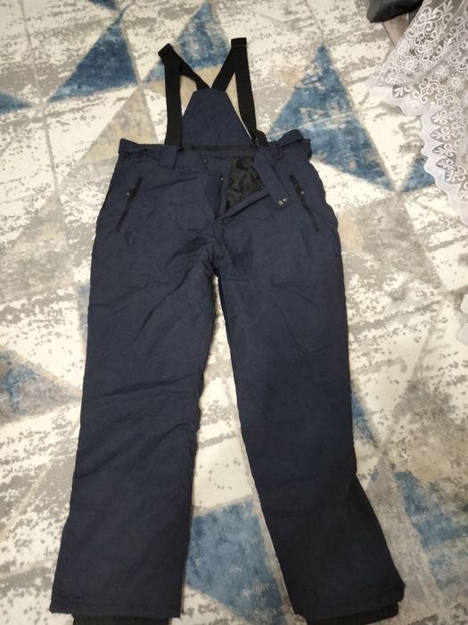 Продам шикарное платье и комбинезон