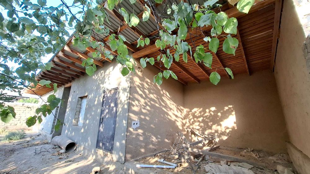 КИТОБ ШАХРИДА 10 соток участок сотилади