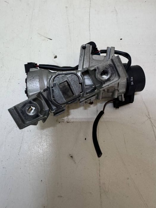 Contact pornire cu 2 cheie VW Golf 5 6 Plus Touran Jetta Audi A3