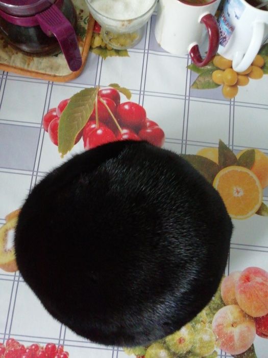 Продам норковый берет