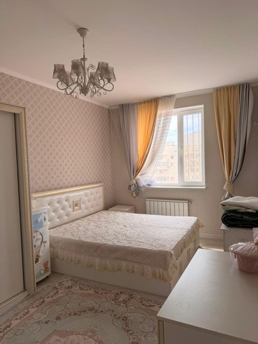 Продается кровать с матрасом