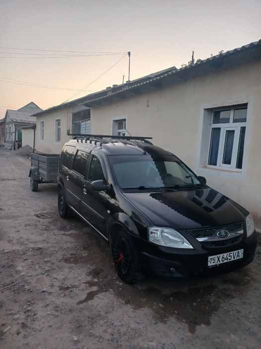 Lada Largus 2017