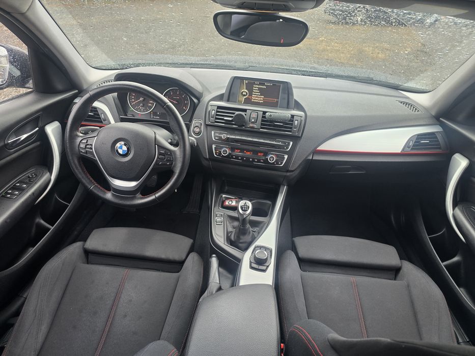 BMW Seria 1 F20 sportline 120d Navi/Euro5/Recaro/biXenon/Facelift