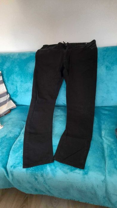 Blugi barbati marimea 30/32