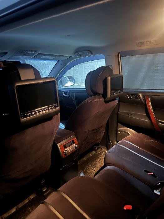 Маниторы на Авто