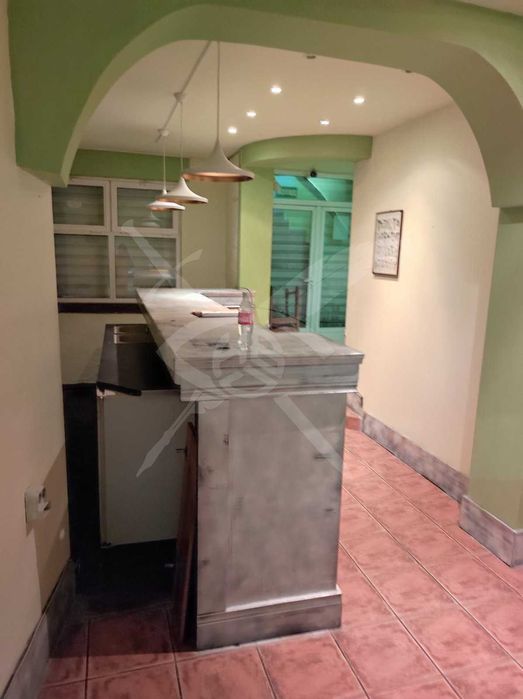 Продава се Заведение в Пловдив, Кършияка - 160 кв.м за 1250 €/кв.м - Снимка #1