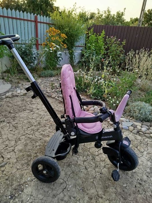 Tricicletă Kinderkraft roz pedale umbrelă
