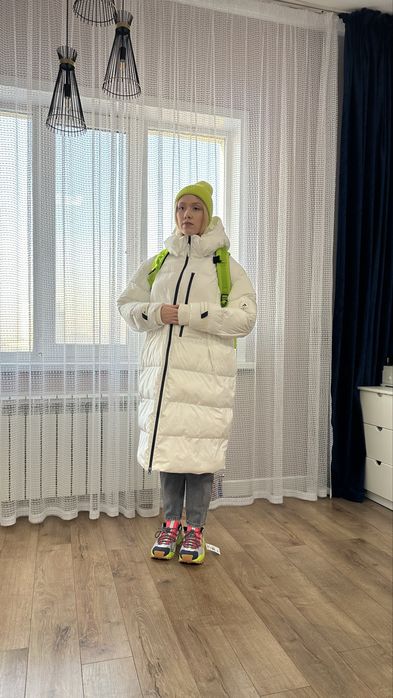 Продам пуховики