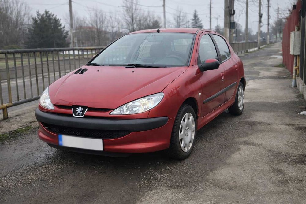 PEUGEOT 206 2004