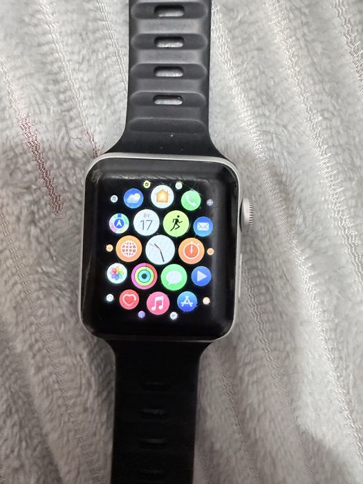 Apple watch series 3 38