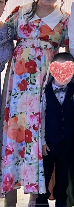 Продам красивое и нежное платье