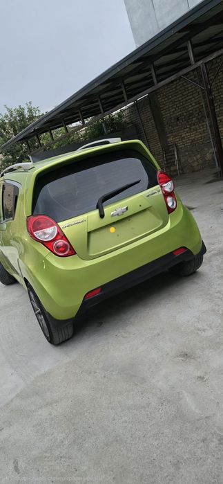 Продаётся Spark Chevrolet  2015 автомат