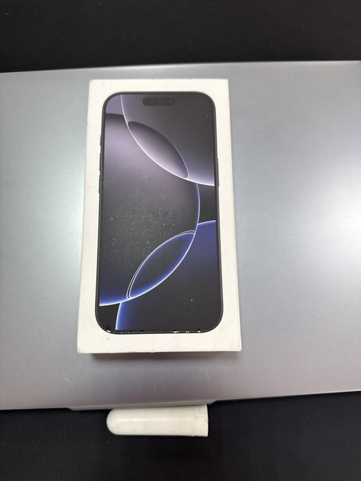 iPhone 16 pro 256гб