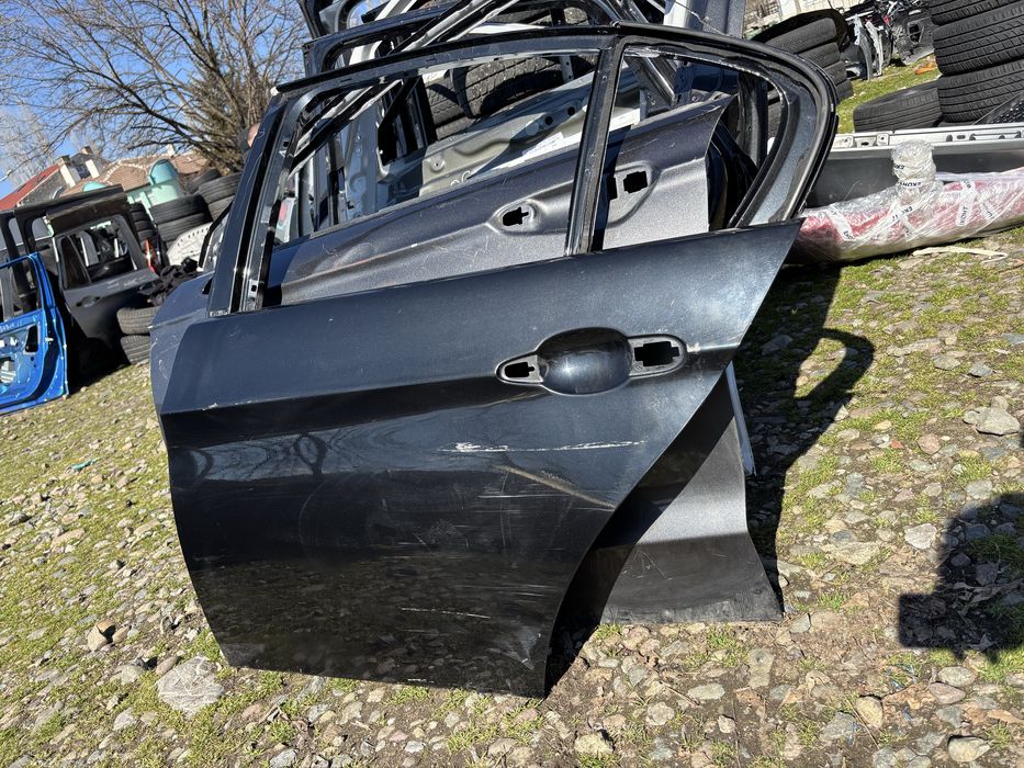 Врата БМВ Е90/BMW 3 E90