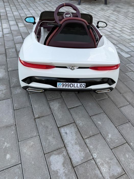 Продам детский электромобиль Bentley