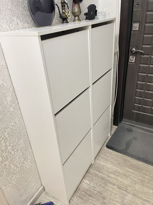 Шкаф диван стол продается