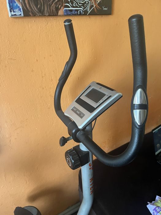 Продавам велоергометър