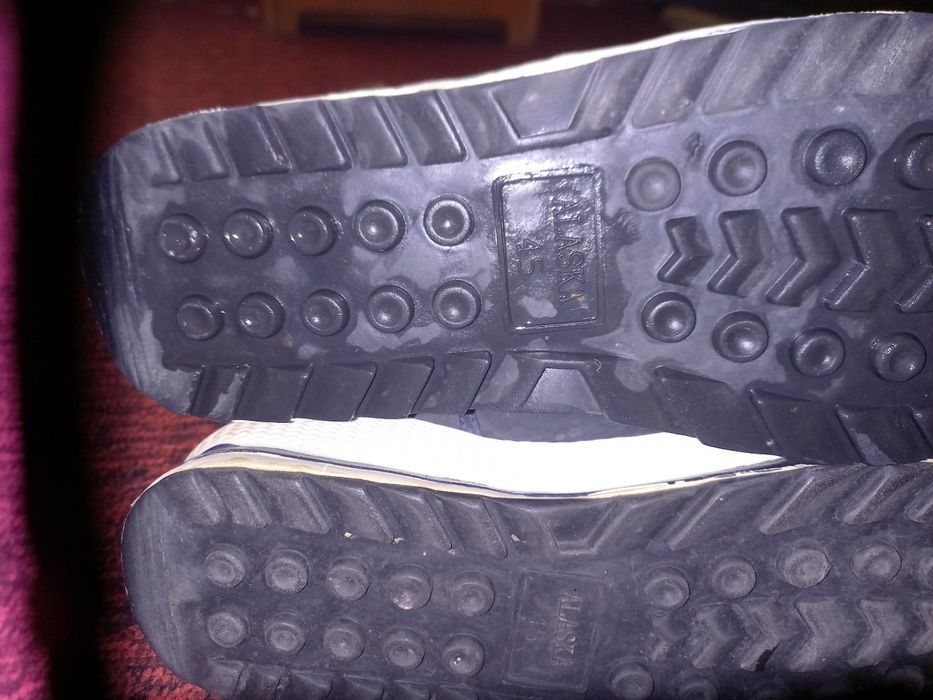 Продаю ботинки АЛАСКА.