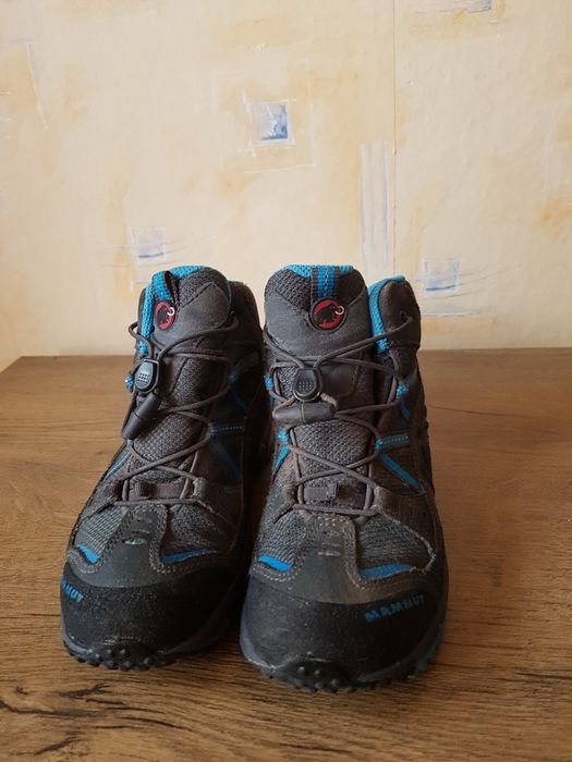 MAMMUT Gore tex детски обувки 30 номер.