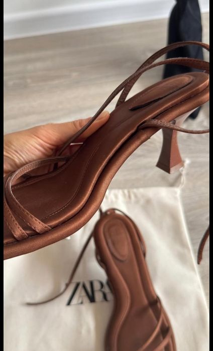 Босоножки Zara оригинал 37 размер