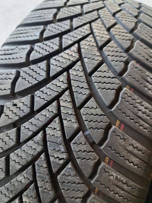 4 anvelope iarnă 215 65 r17 Bridgestone