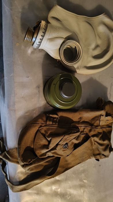 Продам противогаз промышленный ГП-5