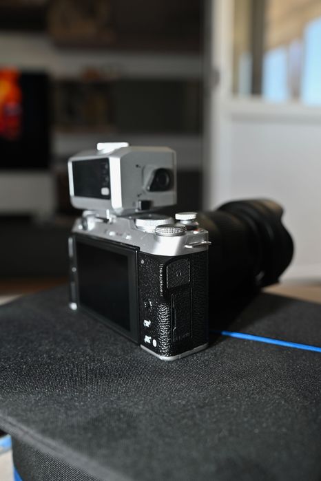 Fujifilm XM5 ca nou + Sigma 18-50 F2.8 + blit Godox  IT30 Pro