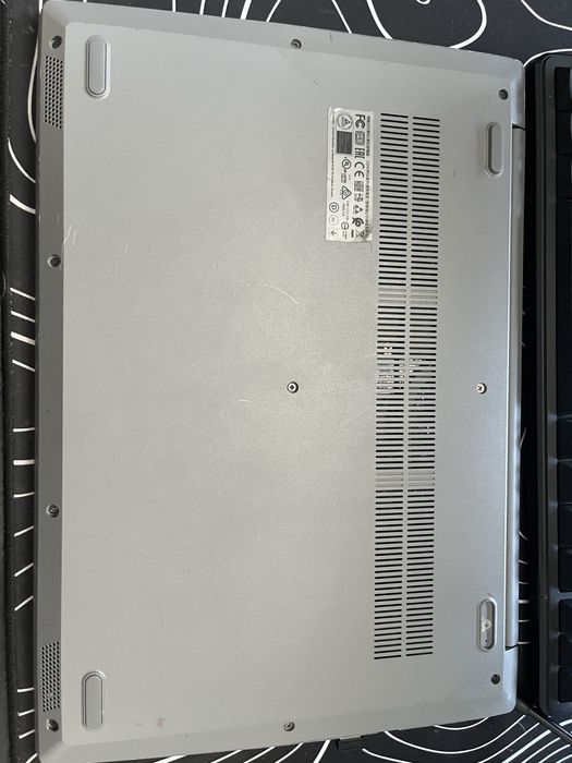 Ноутбук Lenovo ideapad 3