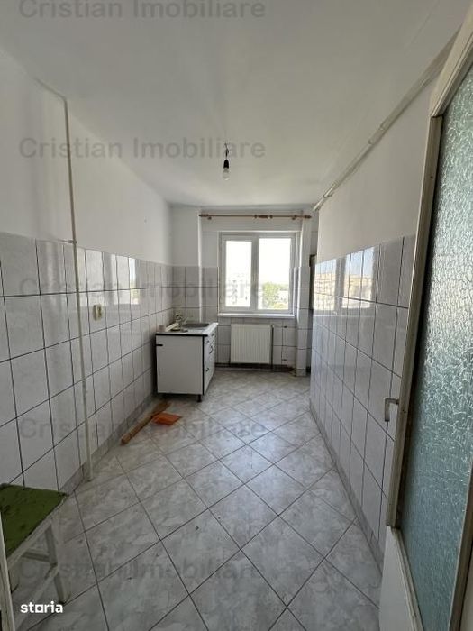 3 camere, Confort 1 t, etaj intermediar , Viziru 3