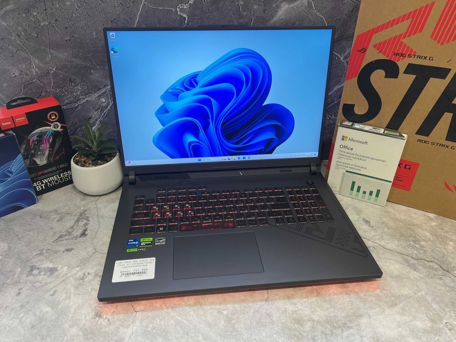 Игровой ноутбук ASUS ROG STRIX G18 /Core i7-13650HX/16GB/1TB/RTX4060