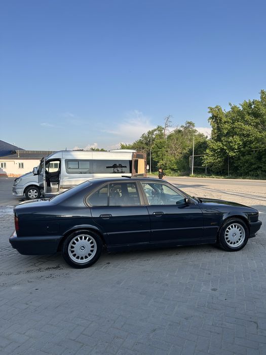 Бмв е 34 М50 2.5
