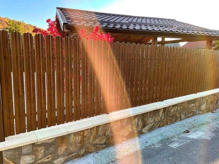 Garduri din sipca metalica si alte modele (jaluzele, tabla, plasa BCA)