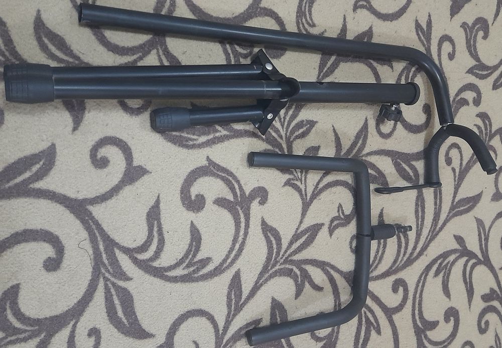 Gitara stoykasi sotiladi