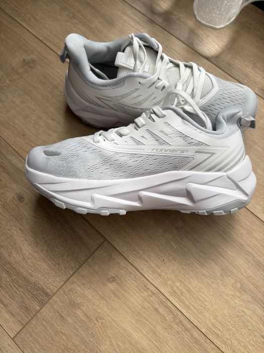 Дамски маратонки RUNNERS