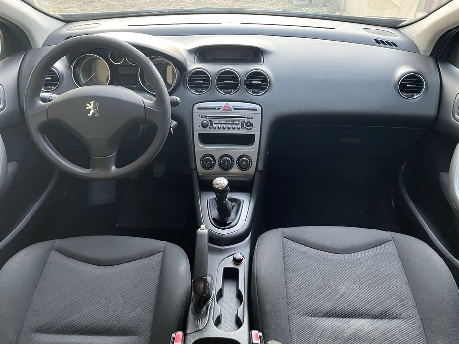 D E F E C T - Peugeot 308