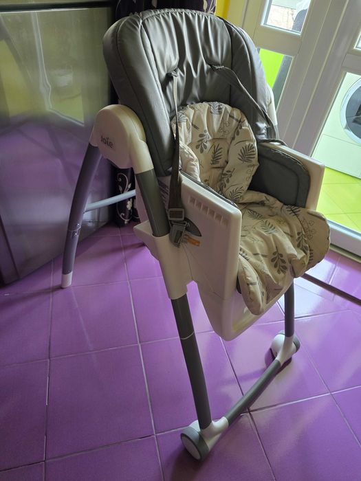 Scaun pentru luat masa pentru copii