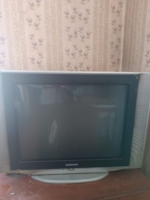 Продам два телевизора