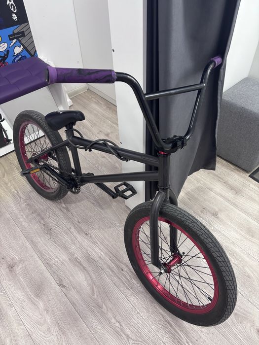 продам бмх срочно