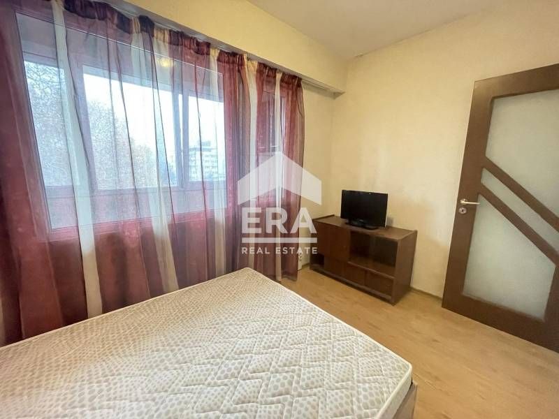 Дава се под наем Двустаен апартамент в Варна, Трошево - 40 кв.м за 398.82 € - Снимка #7