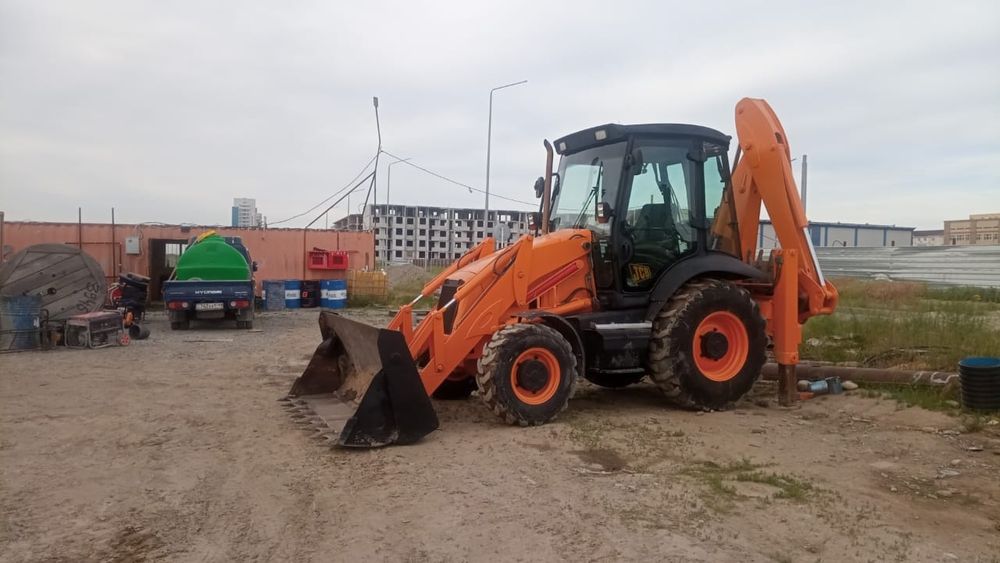 Услуги 3 в 1 трактор