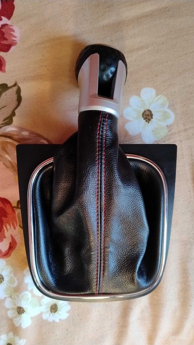 Schimbător golf 5, 5 trepte, model nuca gti