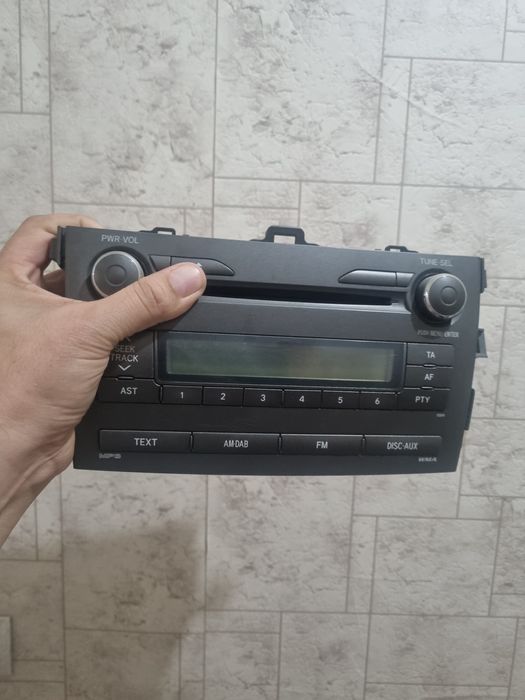 Магнитола на короллу