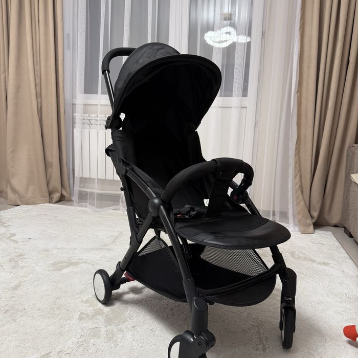 Пролам коляску в отличном состоянии