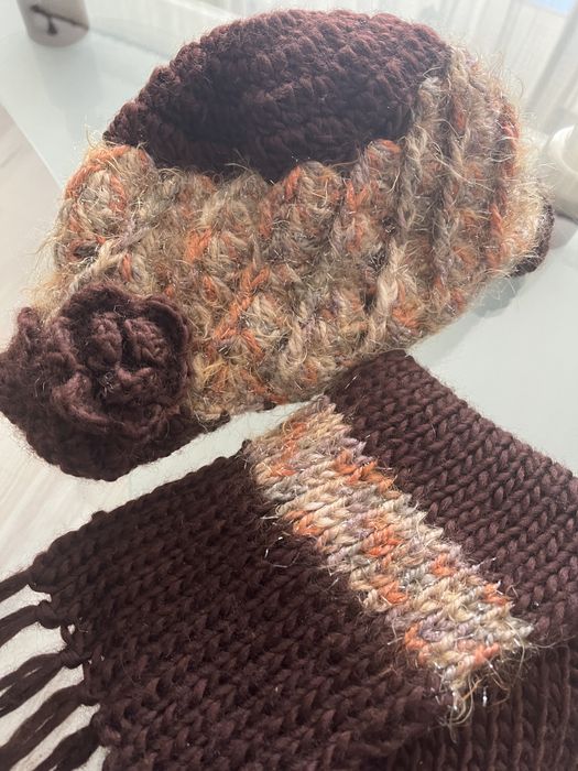 Ръчно плетени шал, шапка и лента + ПОДАРЪК 8 шалчета