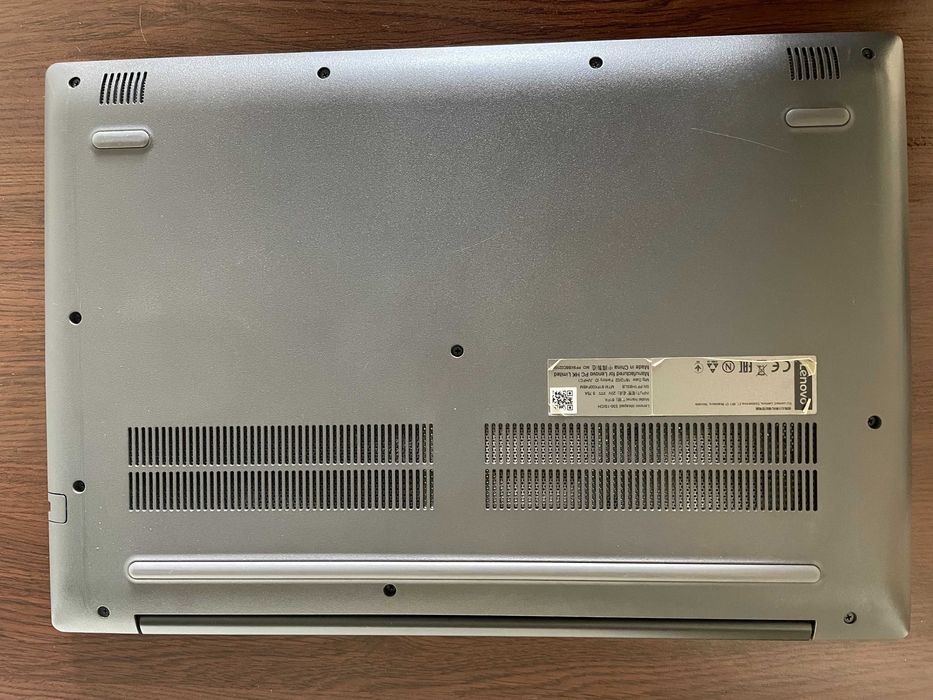 Lenovo Ideapad 330 Core i7, 20 GB RAM, NVIDIA GTX 1050