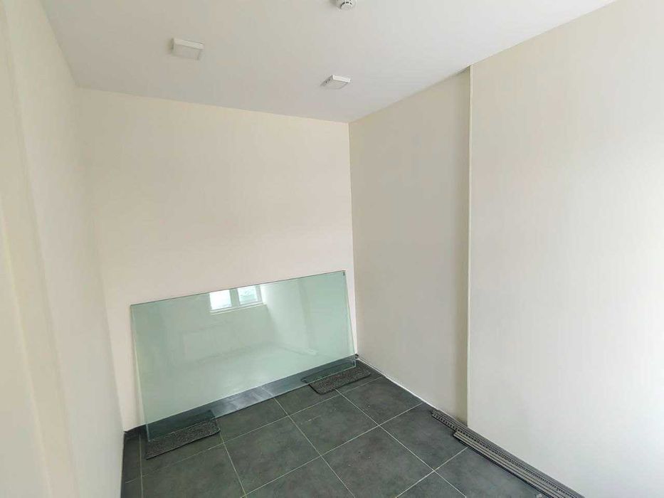 Аренда офиса в бизнес центре на Айбеке