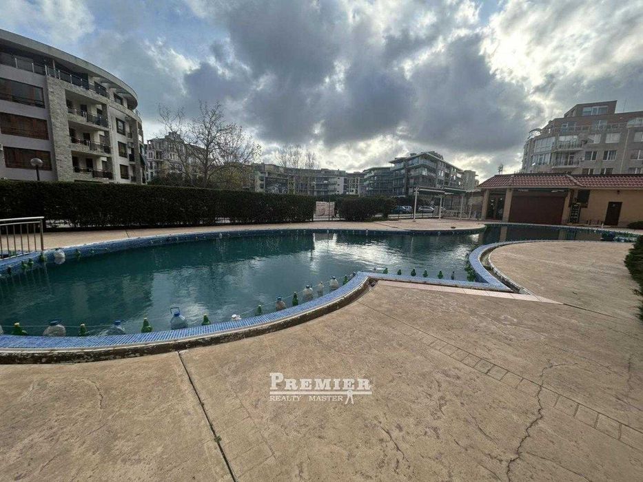 Двустаен апартамент в комплекс за целогодишно живеене в Слънчев бряг