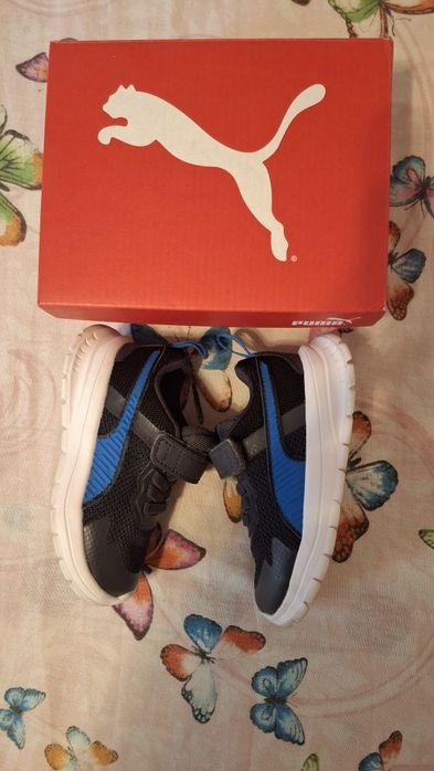 Adidași băiețel Puma 22 ..14 cm