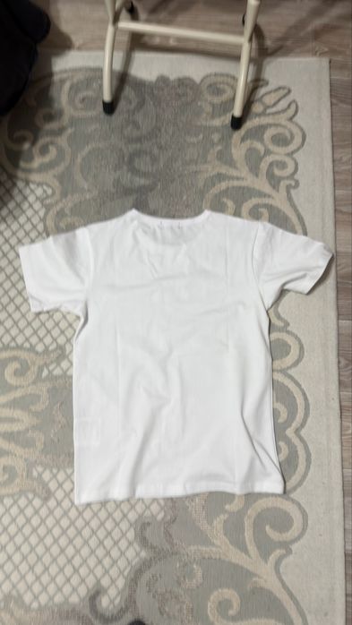 Продам футболку comme des GARSON